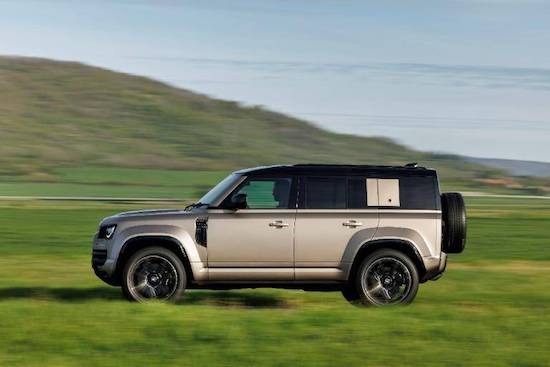 The most powerful performance, Land Rover Defender Defender OCTA official map released _fororder_image002